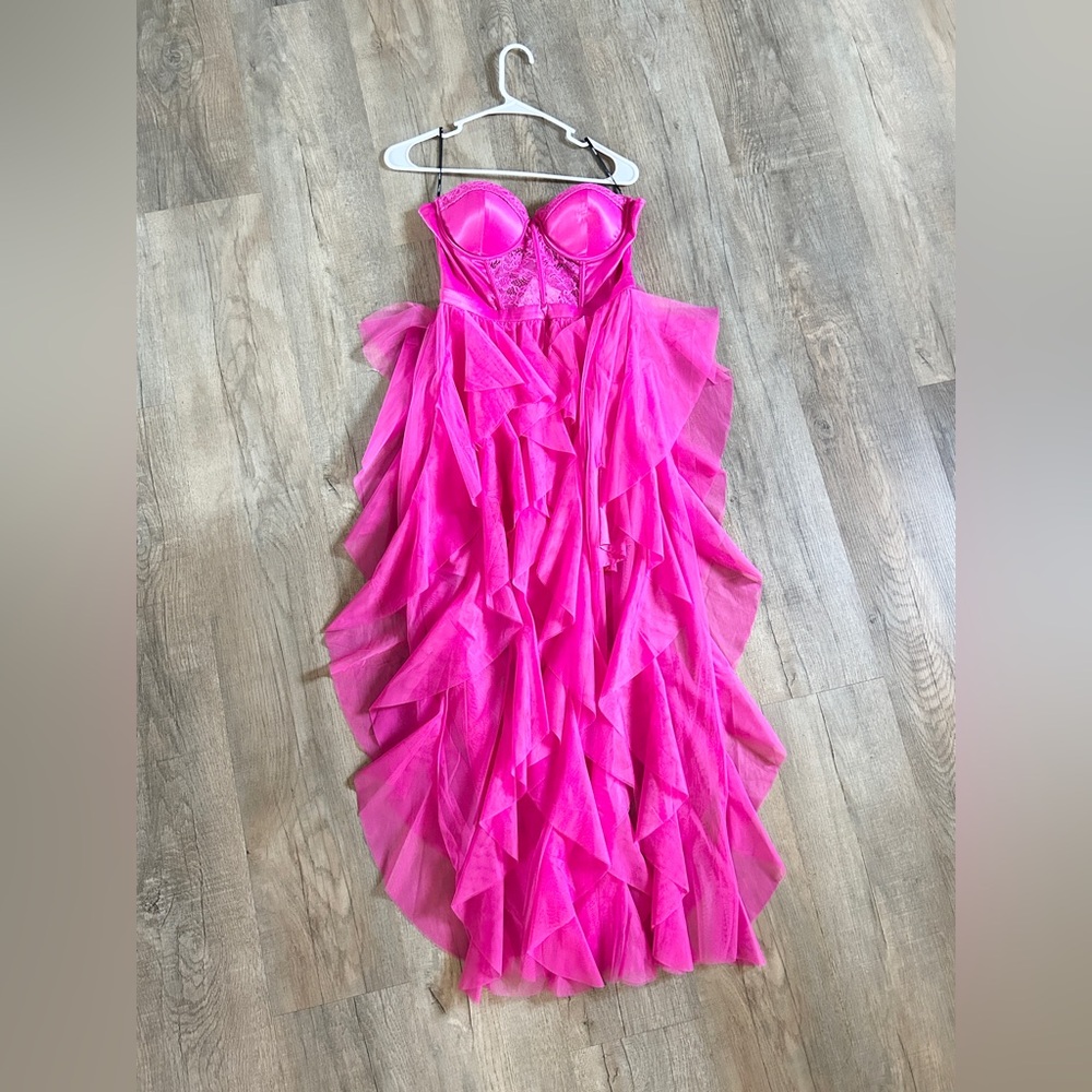 NWT Forever 21 Vibrant Pink Strapless Ruffle Gown size Small.
